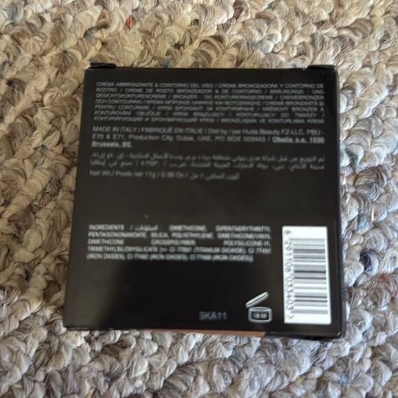 NWT Huda Beauty Tantour Contour And Bronzer Cream, Fair, .38 oz. - Picture 3 of 5